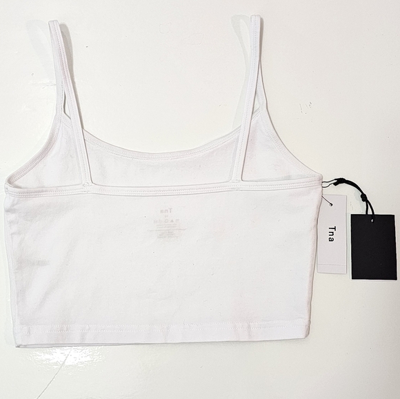 🇨🇦 Aritzia TNA Chill Karelis White Cropped Cami Top - Picture 4 of 16